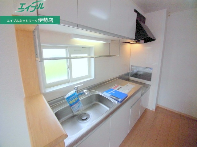 キッチン　同タイプの部屋写真です