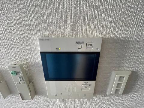 セキュリティ　カメラ付インターホン