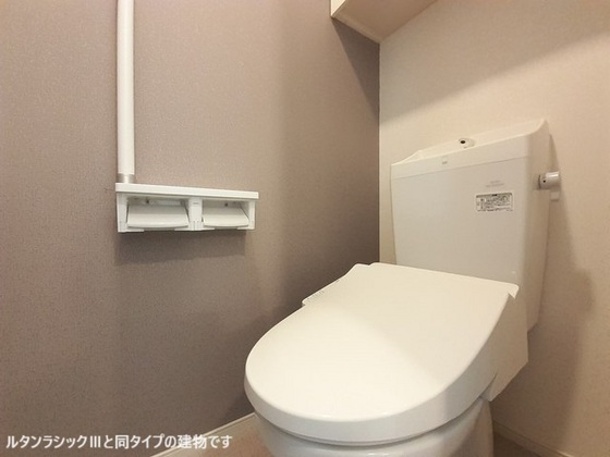 メゾン・セレニテ Cのトイレ写真