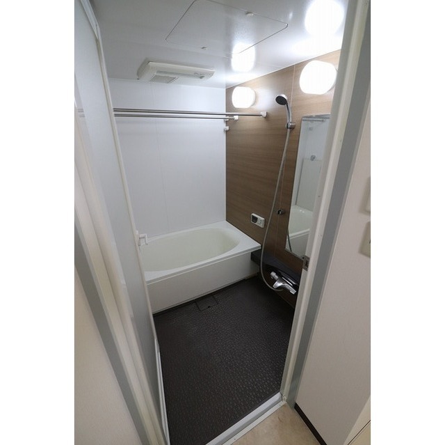バス・シャワールーム　バス※別部屋参考写真