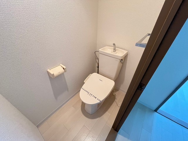 トイレ　別号室の写真