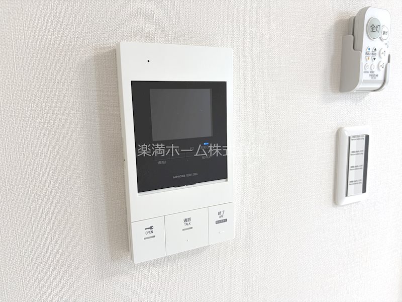 セキュリティ　モニターホンで安心♪