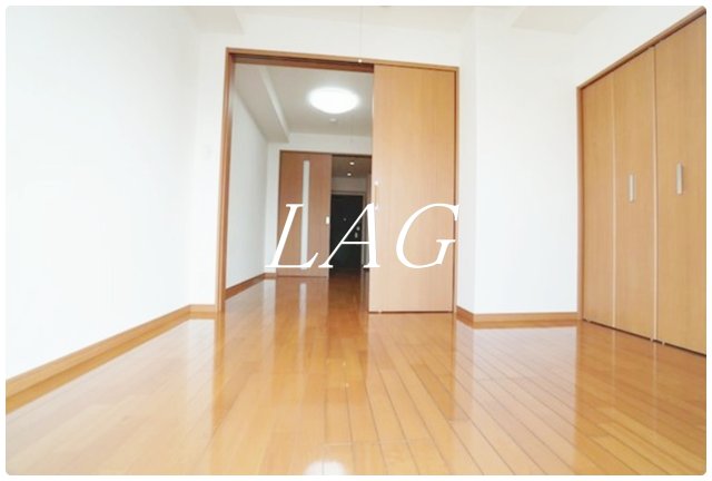 居室・リビング　洋室のお部屋です。