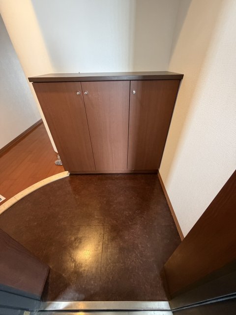 玄関　※参考写真です。