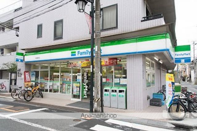 コンビニ　ファミリーマート江東東砂店（コンビニ）まで412m