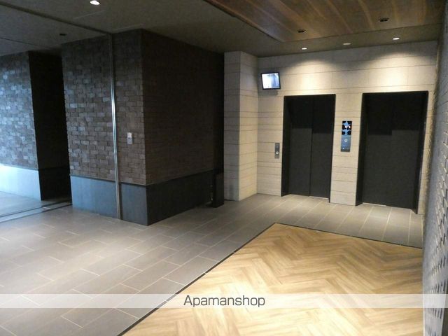 ロビー　ロビー