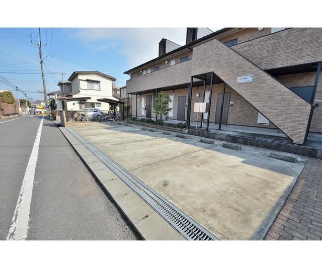駐車場　敷地内駐車場完備です。