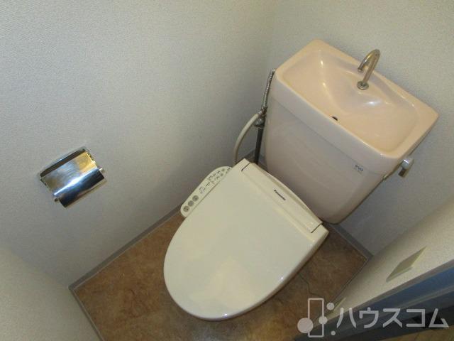トイレ　トイレも綺麗に改装済み！！