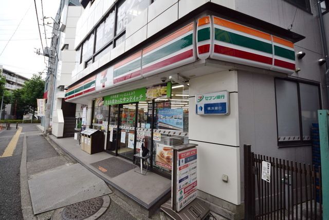 コンビニ　セブンイレブン川崎京王稲田堤北口店（コンビニ）まで240m