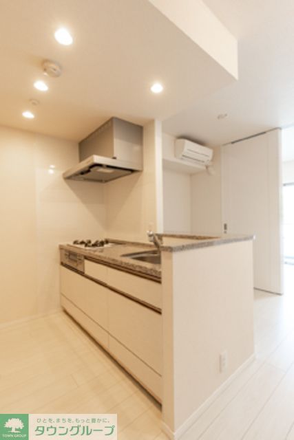 キッチン　※写真は同タイプ住戸です。
