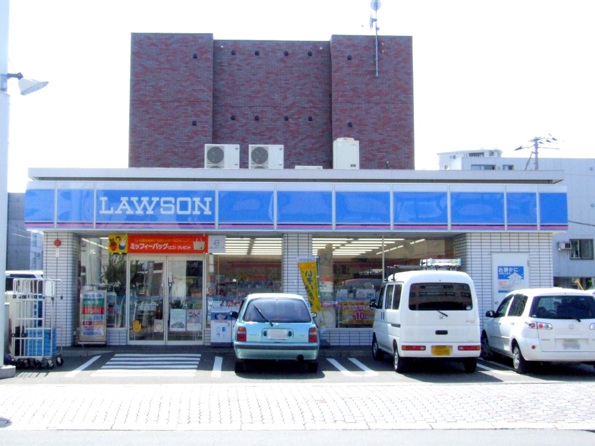 コンビニ　ローソン札幌美園8条店（コンビニ）まで158m