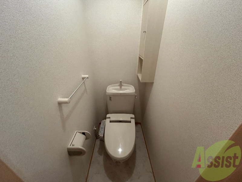 トイレ　トイレは清潔感があり安心して使用できそうです。