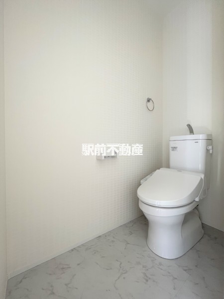 ＪＲ久大本線 田主丸駅 徒歩13分 2階建 築6年のトイレ写真