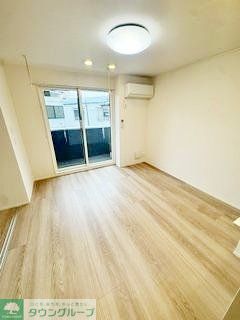居室・リビング　庭