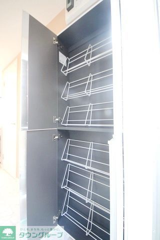 収納　同物件別部屋写真