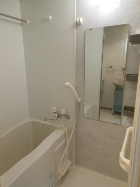 バス・シャワールーム　人気条件の「バス・トイレ別」です。