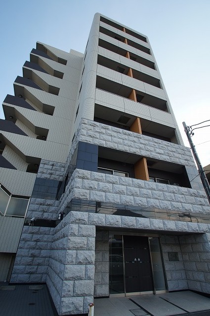 建物外観　外観は落ち着いています
