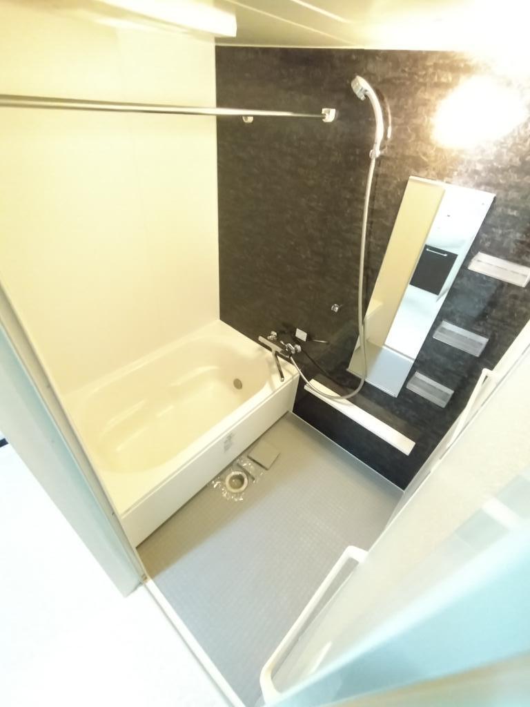 リオ ラクーコの風呂写真