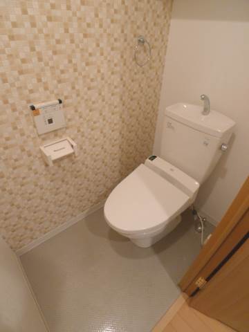 地下鉄桜通線 高岳駅 徒歩5分 7階建 築23年のトイレ写真