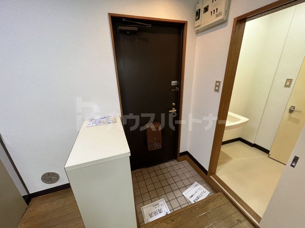 玄関　玄関