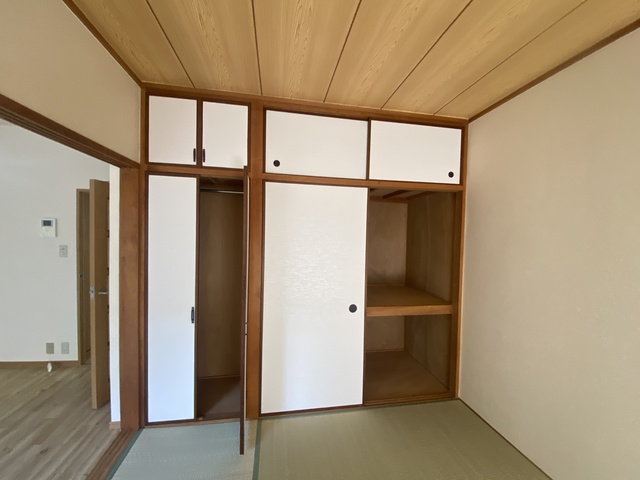 フォルク北千里O棟の内装写真