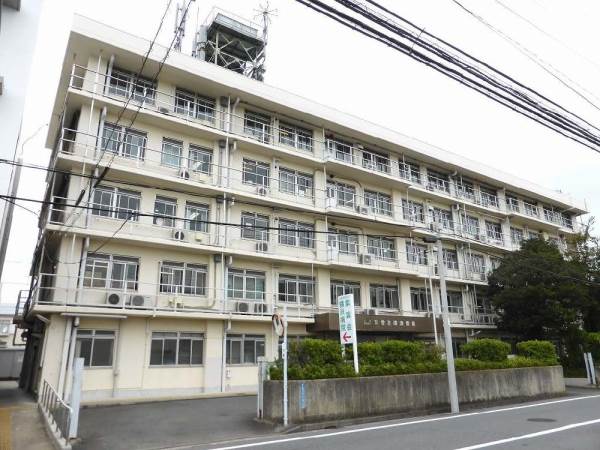 病院　公益財団法人紫雲会横浜病院（病院）まで916m