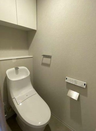 トイレ　別部屋参考写真