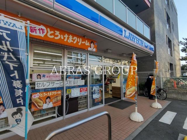 コンビニ　ローソン 港北警察署前店（コンビニ）まで3m