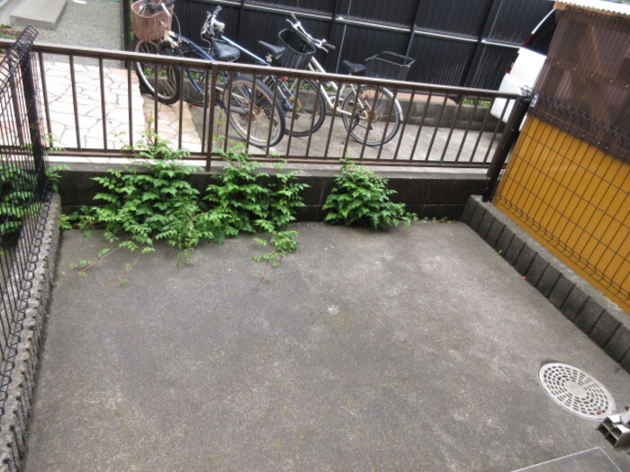 バルコニー　バルコニー
