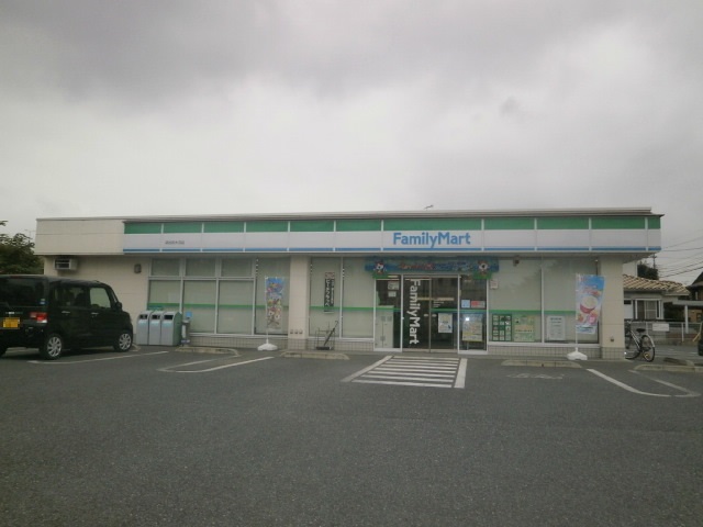 コンビニ　ファミリーマート深谷西大沼店（コンビニ）まで454m