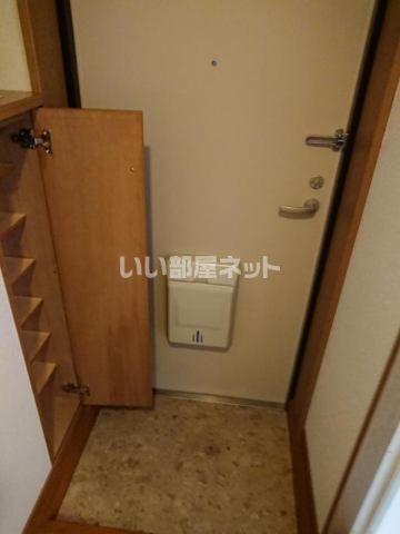 グレイス中山の玄関写真