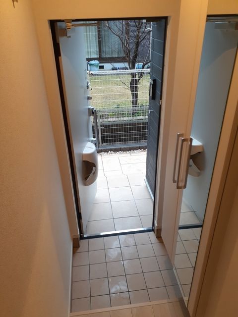 玄関