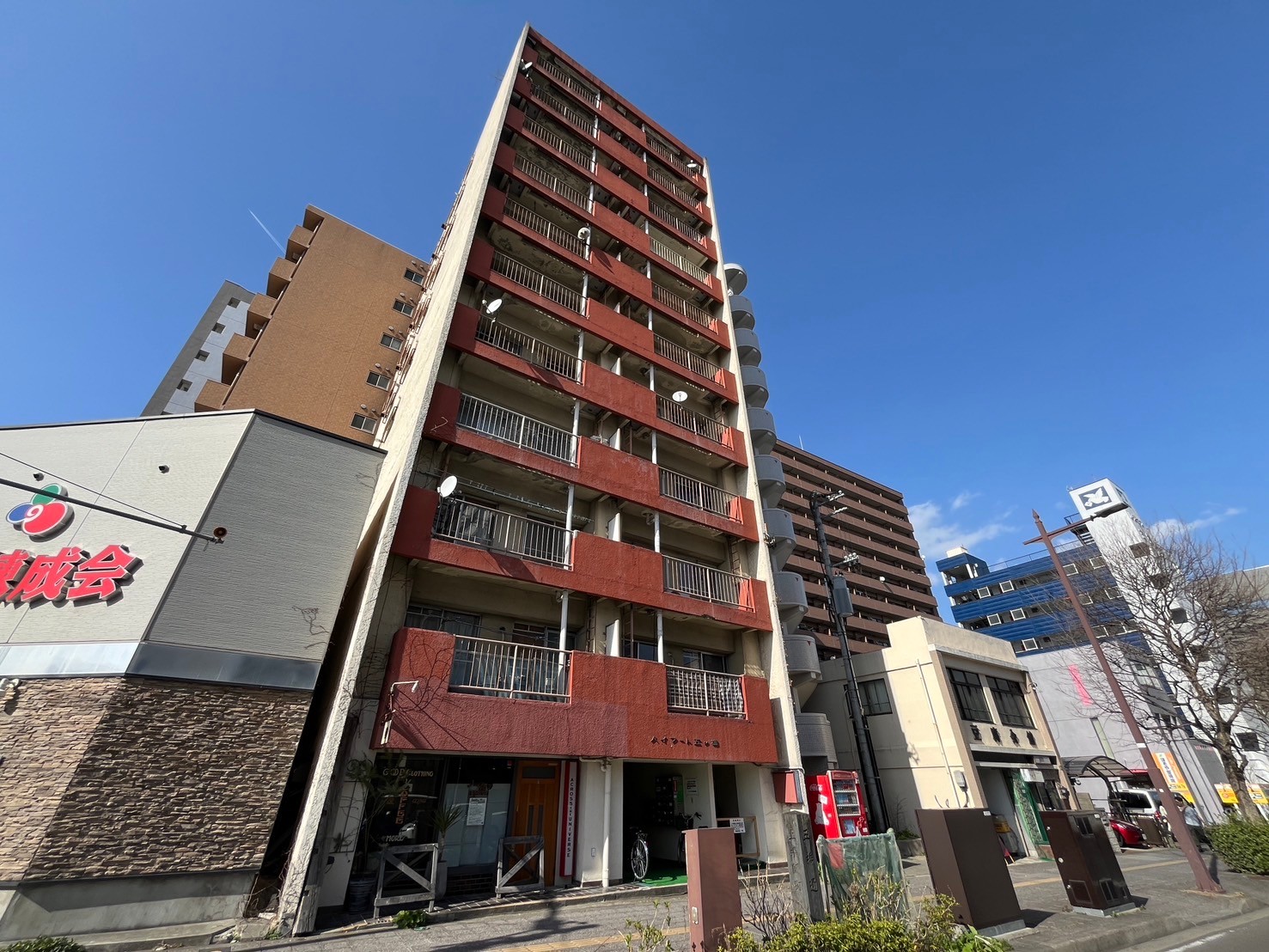 建物外観