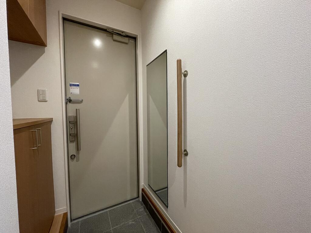 SHM シャーメゾン リーヴァの玄関写真
