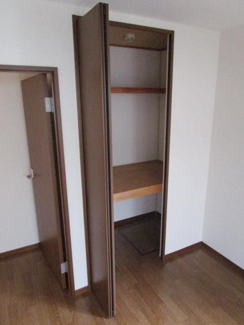 収納　★お部屋探しは株式会社タウンハウジング東京まで★