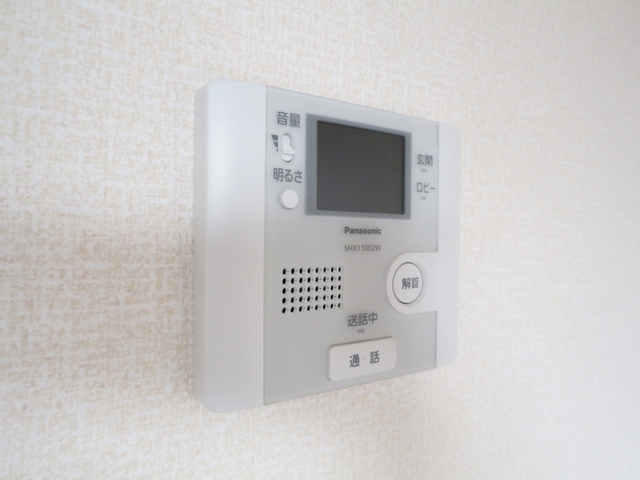 セキュリティ　TVモニター付きインターホン完備！