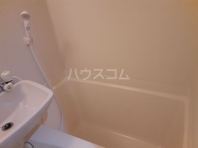 アボリアスコート笹塚EASTの風呂写真
