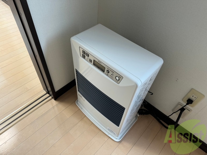 その他設備　灯油暖房です。札幌の寒い冬もこれで大丈夫！