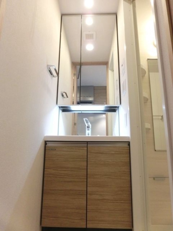 洗面設備　※別部屋参考写真