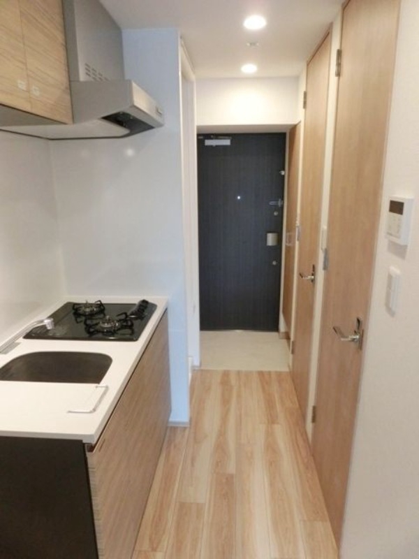 玄関　※別部屋参考写真