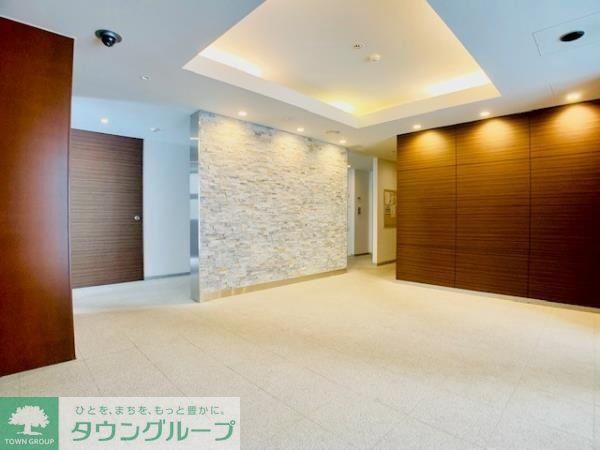 エントランス　お問合せは(株)タウンハウジングレジデンス事業部【03-…