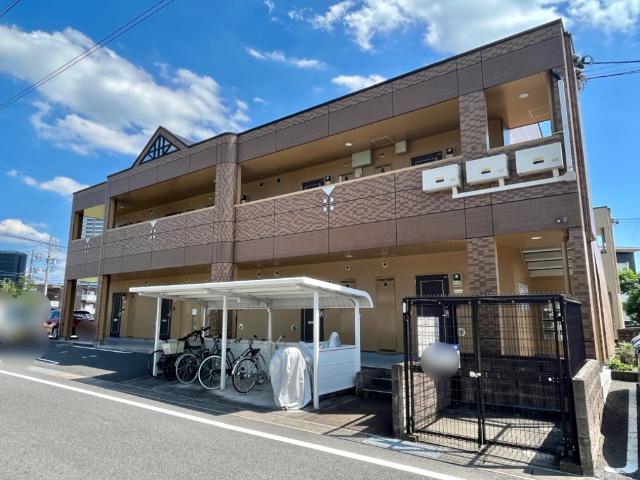 建物外観　外観写真（昼）