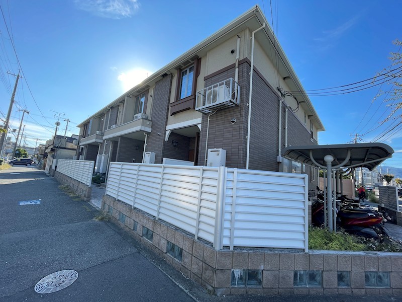 プリムローズ甲子園の外観写真