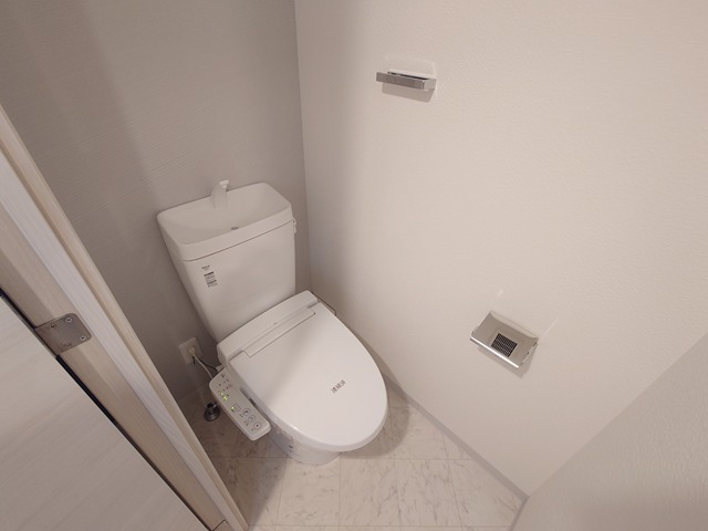 S-RESIDENCE国泰寺町一丁目のトイレ写真