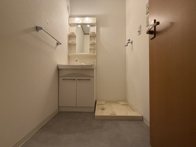 コンフォール武庫の内装写真