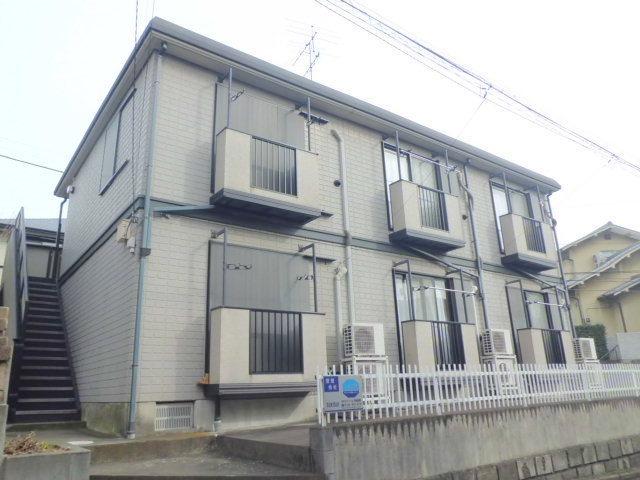建物外観　全室南西向き日当り良好　セキスイハイム施工