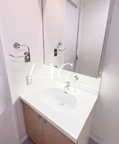 洗面設備　洗面台です。