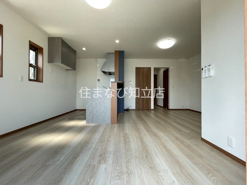 居室・リビング　別部屋写真