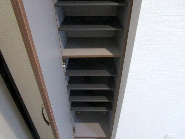 収納　収納