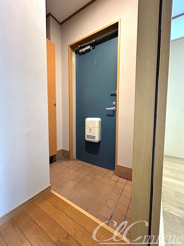 玄関　参考写真